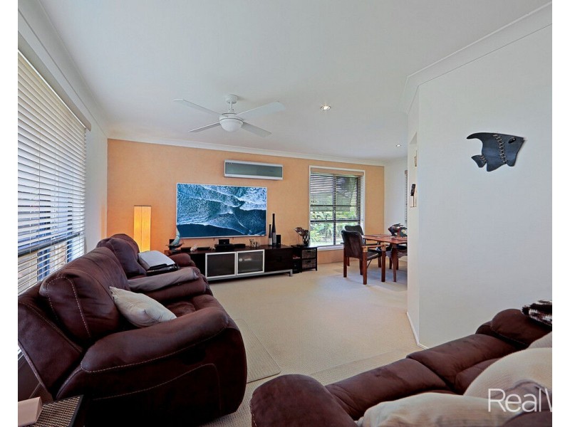 33 Maike Street, Kalkie QLD 4670