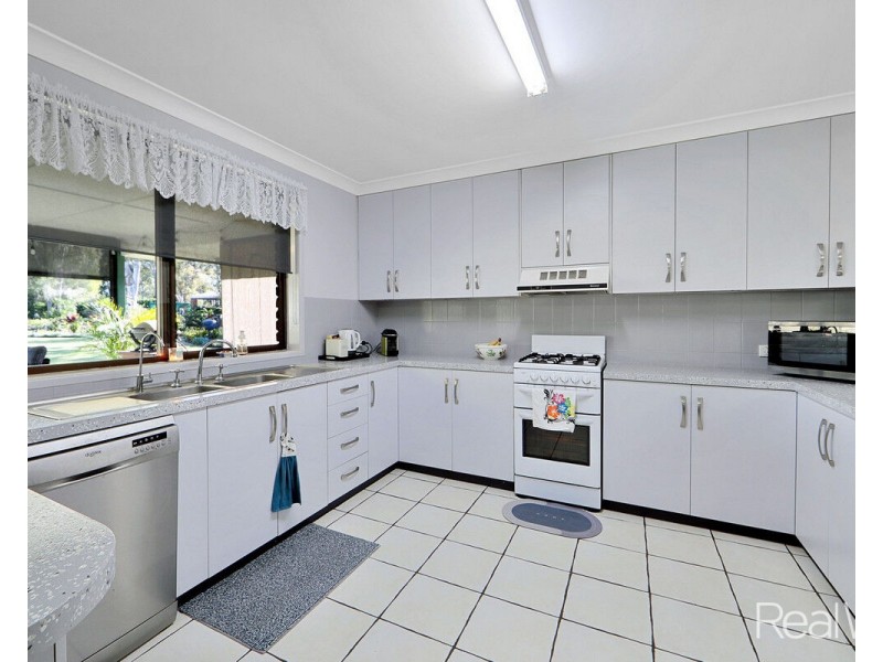 19 Currawong Road, Gooburrum QLD 4670
