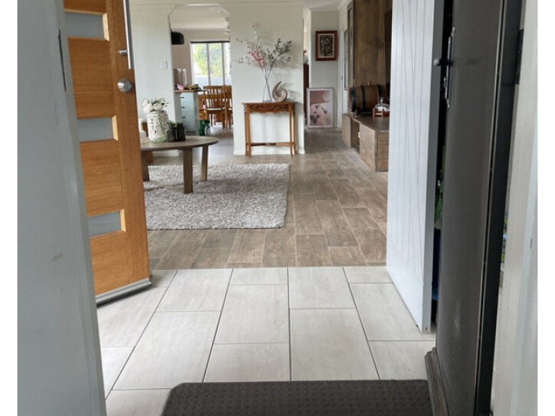 6 Jackowski Court, Kalkie QLD 4670