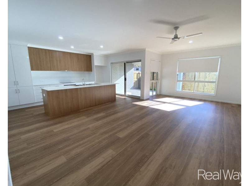 1/155 Elliott Heads Road, Kepnock QLD 4670