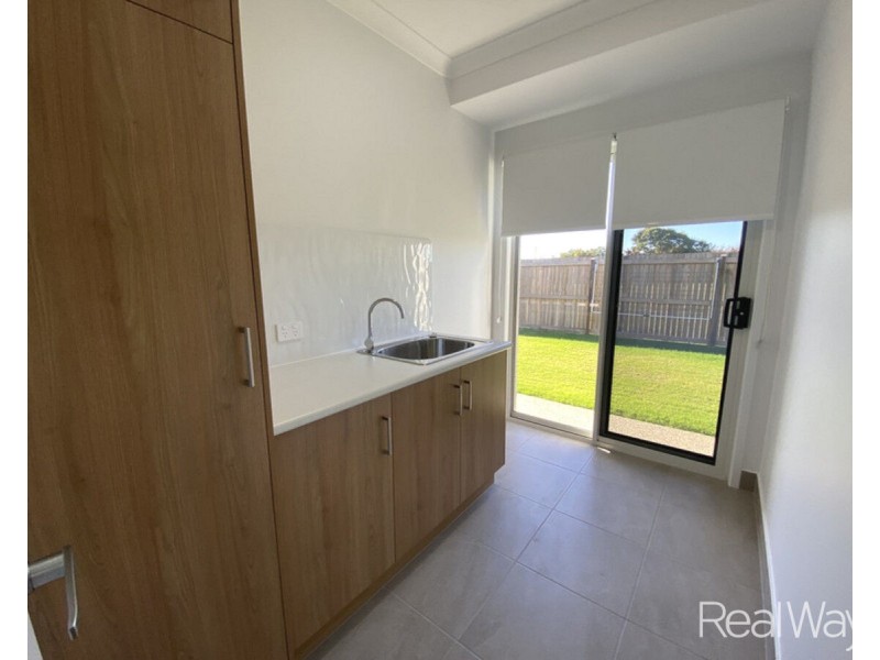 1/155 Elliott Heads Road, Kepnock QLD 4670
