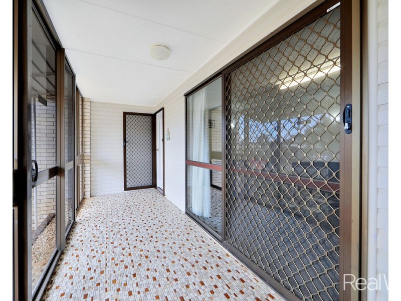 6 Thorburn Street, Svensson Heights QLD 4670