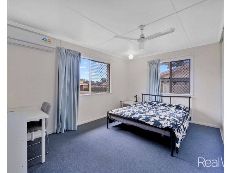 6 Thorburn Street, Svensson Heights QLD 4670