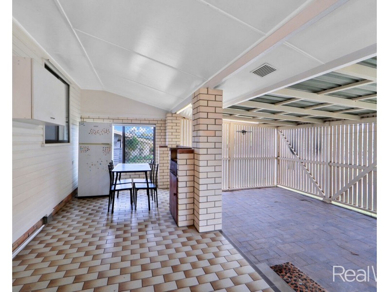 6 Thorburn Street, Svensson Heights QLD 4670