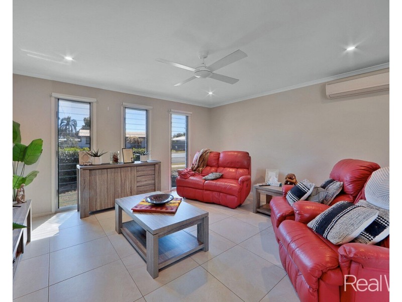 3/27 Holland Street, Bargara QLD 4670
