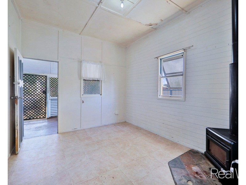 25 Alice Street, Walkervale QLD 4670