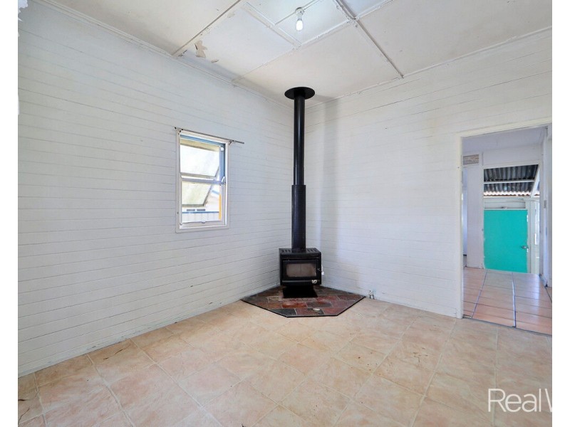 25 Alice Street, Walkervale QLD 4670