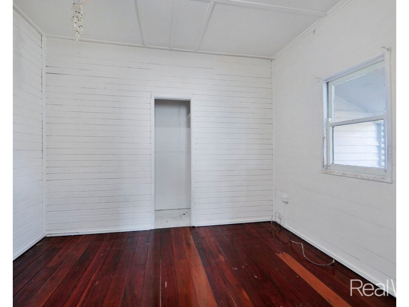 25 Alice Street, Walkervale QLD 4670