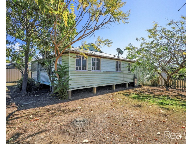 25 Alice Street, Walkervale QLD 4670