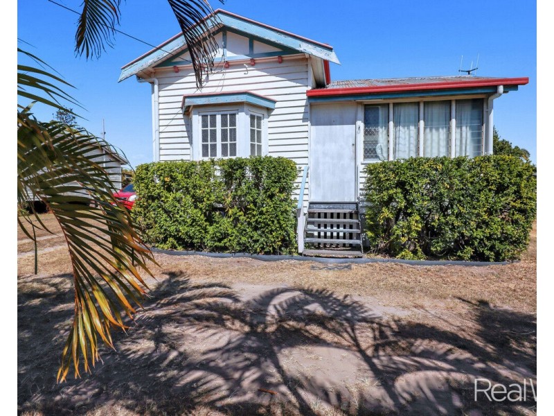34 High Street, Walkervale QLD 4670