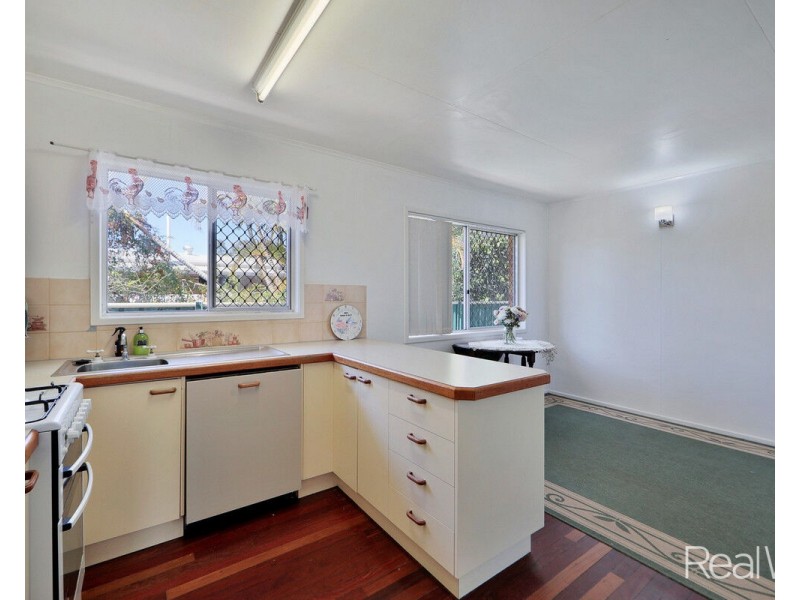 5 See Crescent, Avenell Heights QLD 4670