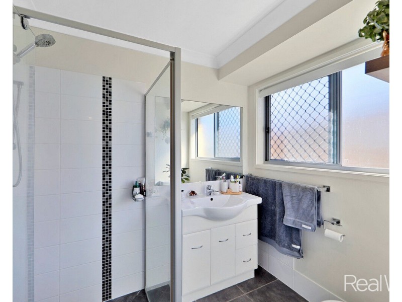 5 Foster Drive, Bundaberg North QLD 4670