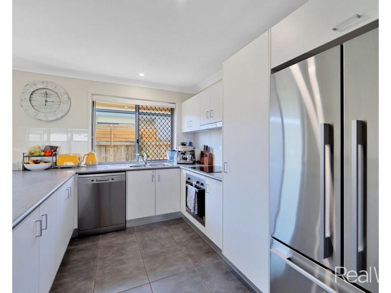 5 Foster Drive, Bundaberg North QLD 4670