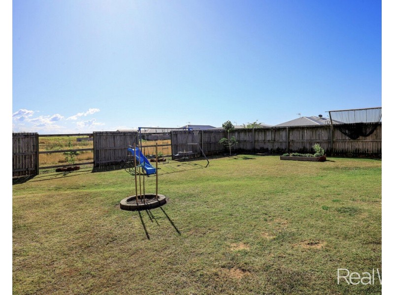 5 Foster Drive, Bundaberg North QLD 4670