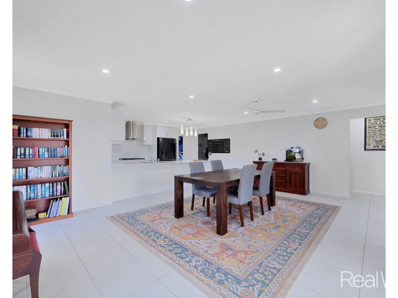 15 Gum Nut Drive, Ashfield QLD 4670