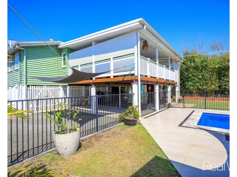 17 Rowland Street, Bundaberg South QLD 4670