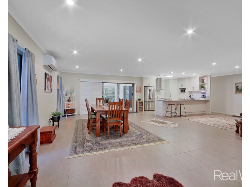 67 Sylvan Drive, Moore Park Beach QLD 4670
