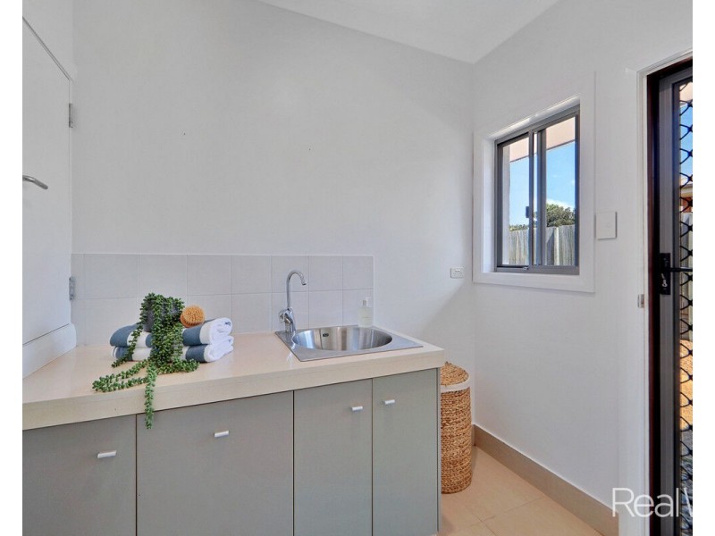 9 Freshwater Drive, Branyan QLD 4670