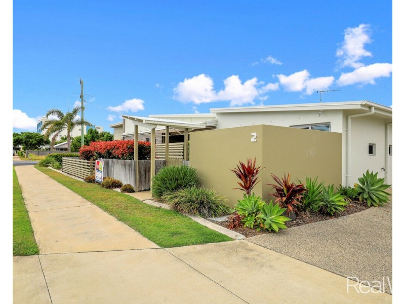 2/27 Holland Street, Bargara QLD 4670