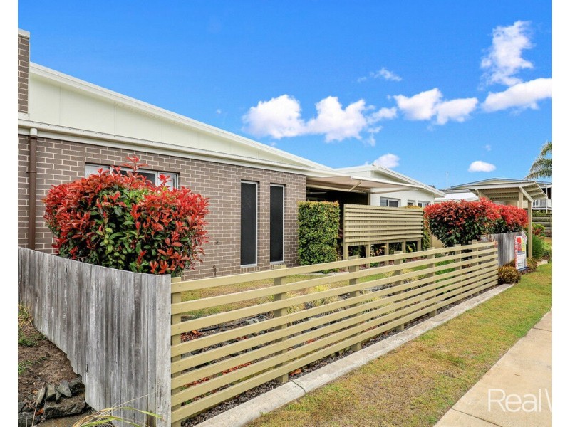 2/27 Holland Street, Bargara QLD 4670