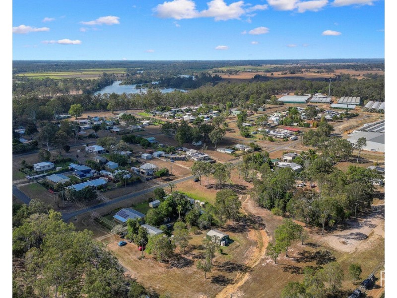 21 Kennedy Street, Avondale QLD 4670