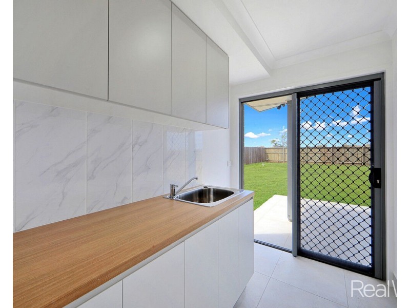 29 Altivole Drive, Norville QLD 4670