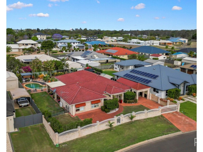 40 Lakeview Drive, Bundaberg North QLD 4670