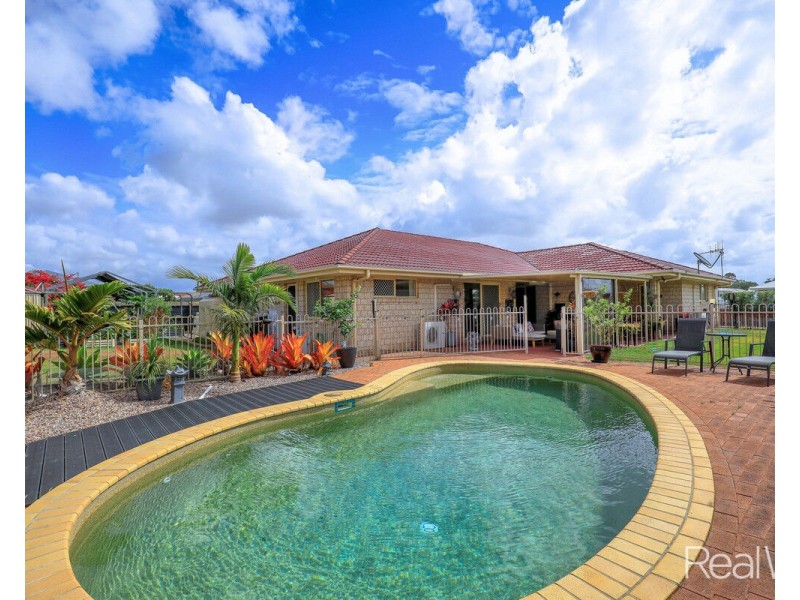 40 Lakeview Drive, Bundaberg North QLD 4670