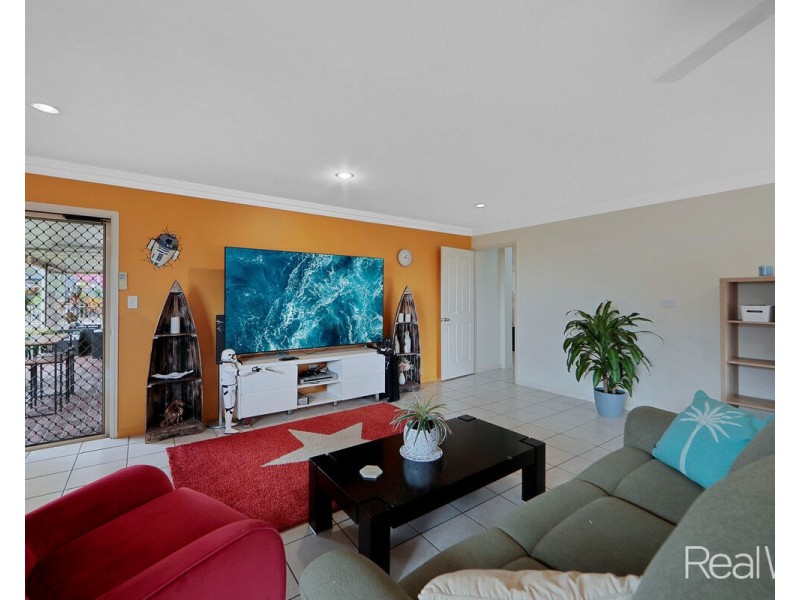 40 Lakeview Drive, Bundaberg North QLD 4670