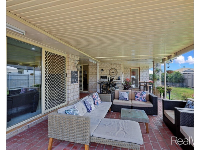 40 Lakeview Drive, Bundaberg North QLD 4670