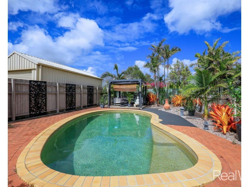 40 Lakeview Drive, Bundaberg North QLD 4670