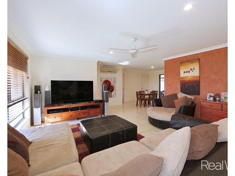 5 Aleta Court, Avoca QLD 4670