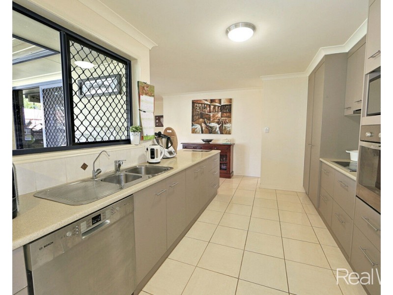 5 Aleta Court, Avoca QLD 4670