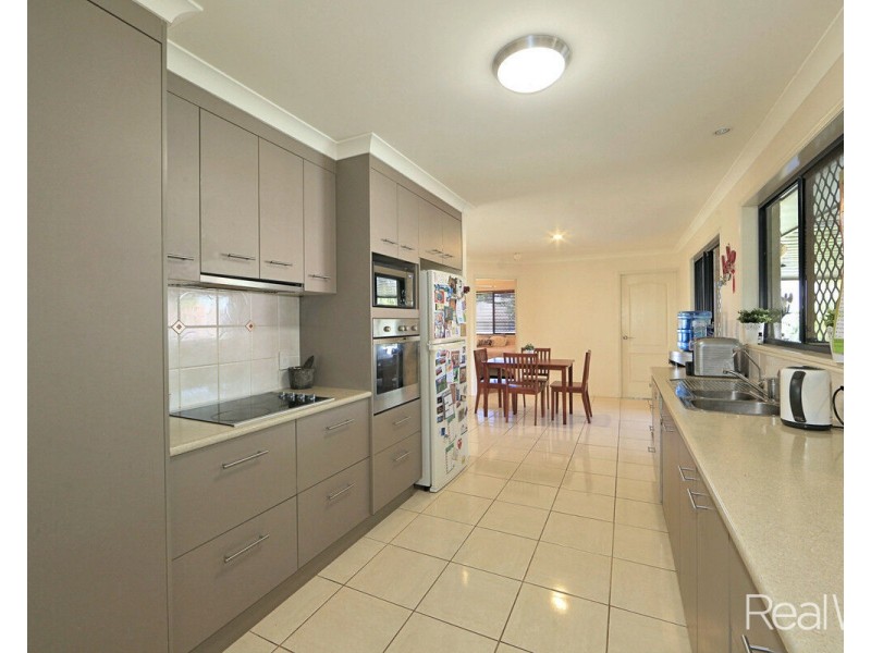 5 Aleta Court, Avoca QLD 4670