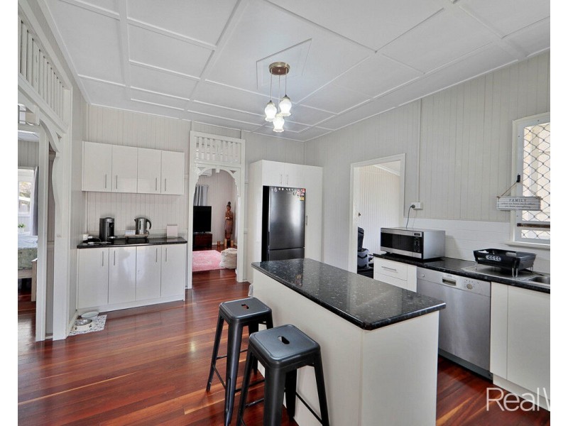 63 Hunter Street, Walkervale QLD 4670
