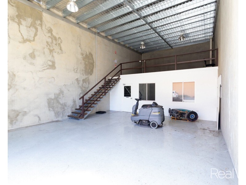 7/3 Inglis Court, Svensson Heights QLD 4670