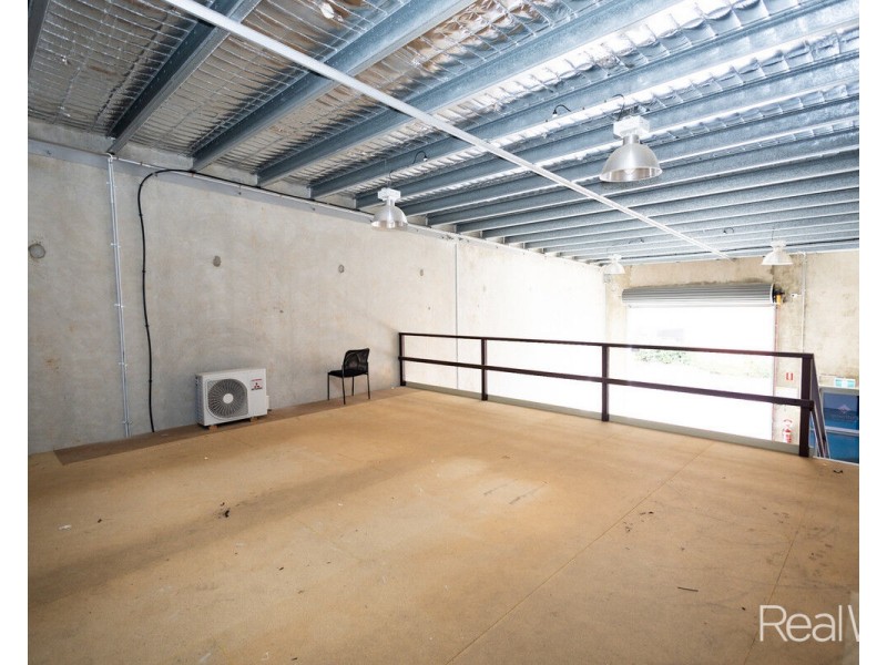 7/3 Inglis Court, Svensson Heights QLD 4670