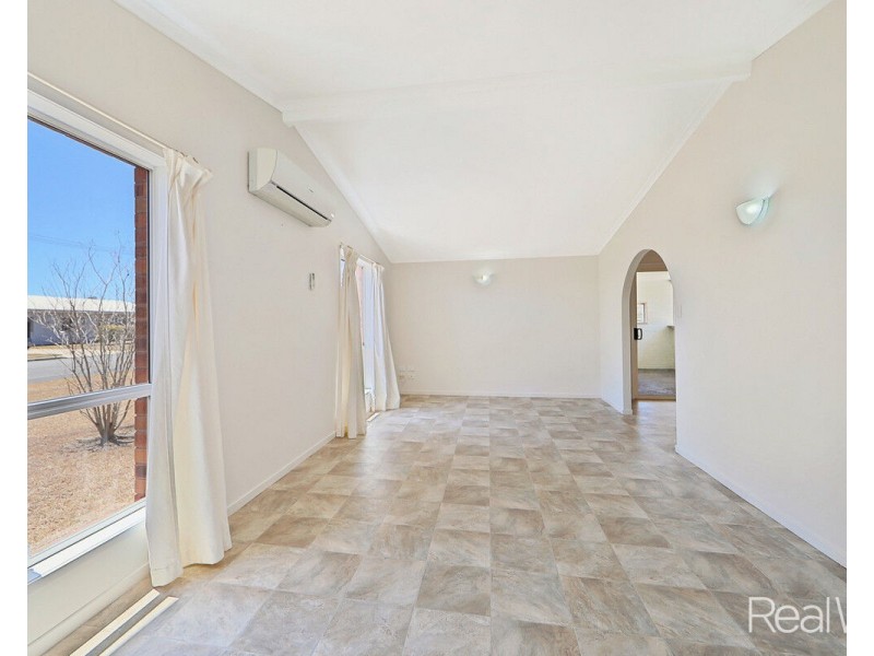 4 Russell Street, Bundaberg North QLD 4670