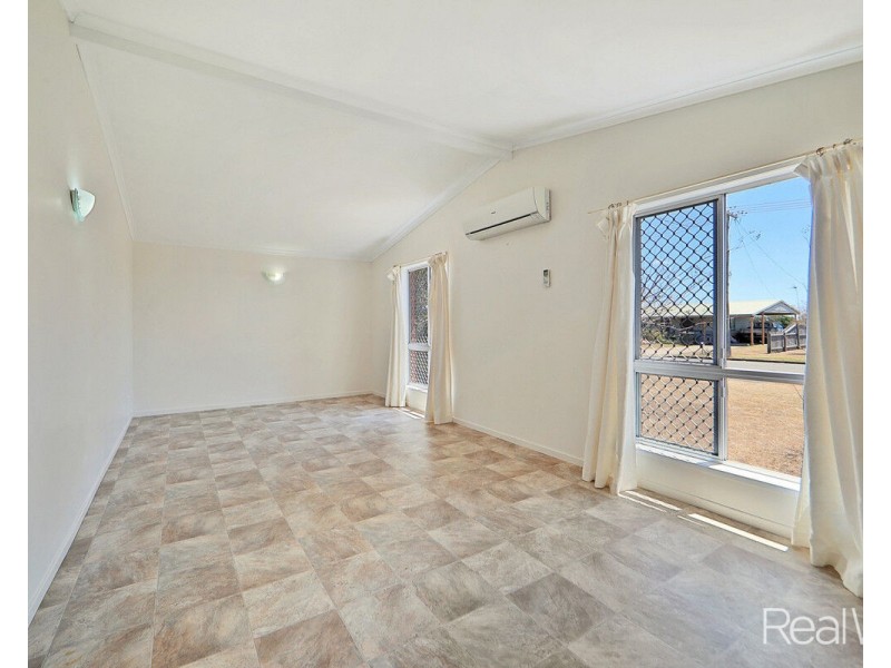 4 Russell Street, Bundaberg North QLD 4670