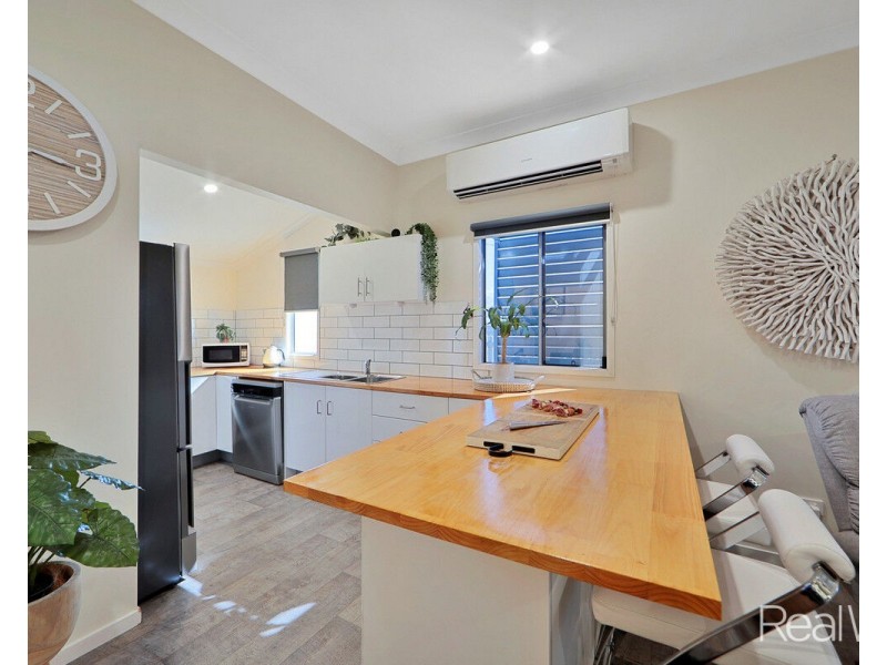 10 Brand Street, Walkervale QLD 4670