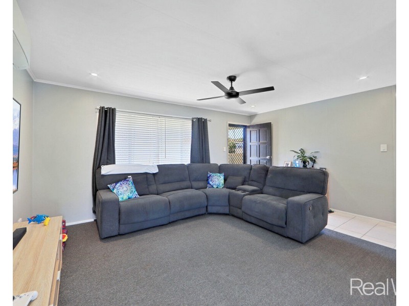 7 Sloane Street, Kalkie QLD 4670