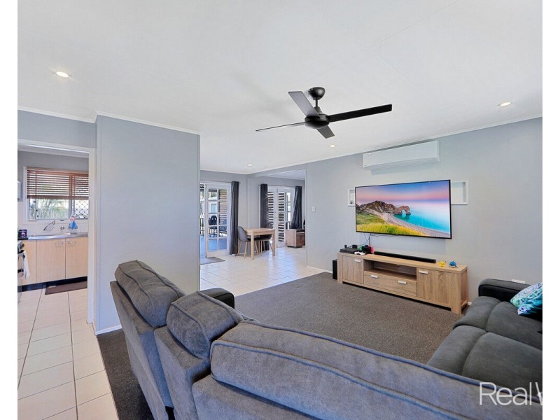 7 Sloane Street, Kalkie QLD 4670