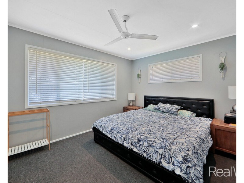 7 Sloane Street, Kalkie QLD 4670