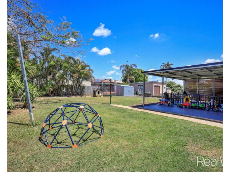 7 Sloane Street, Kalkie QLD 4670
