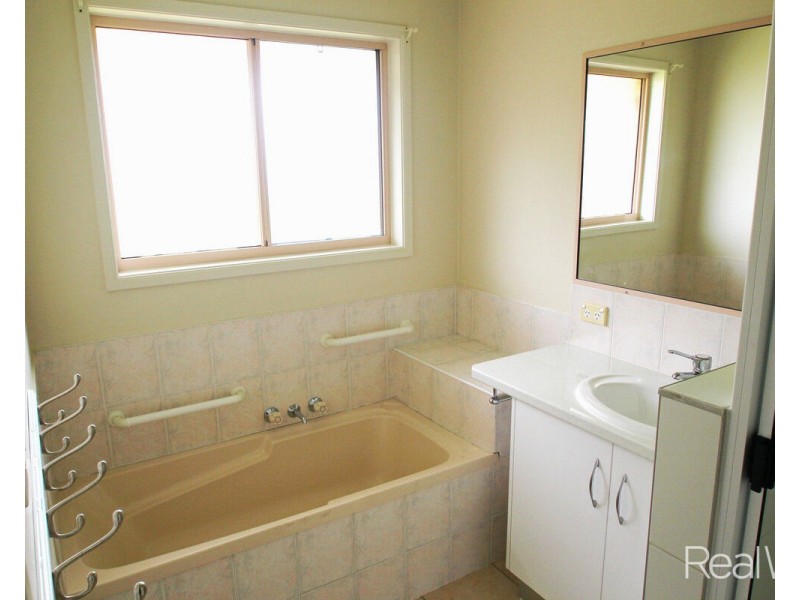 2 Edwards Street, Norville QLD 4670