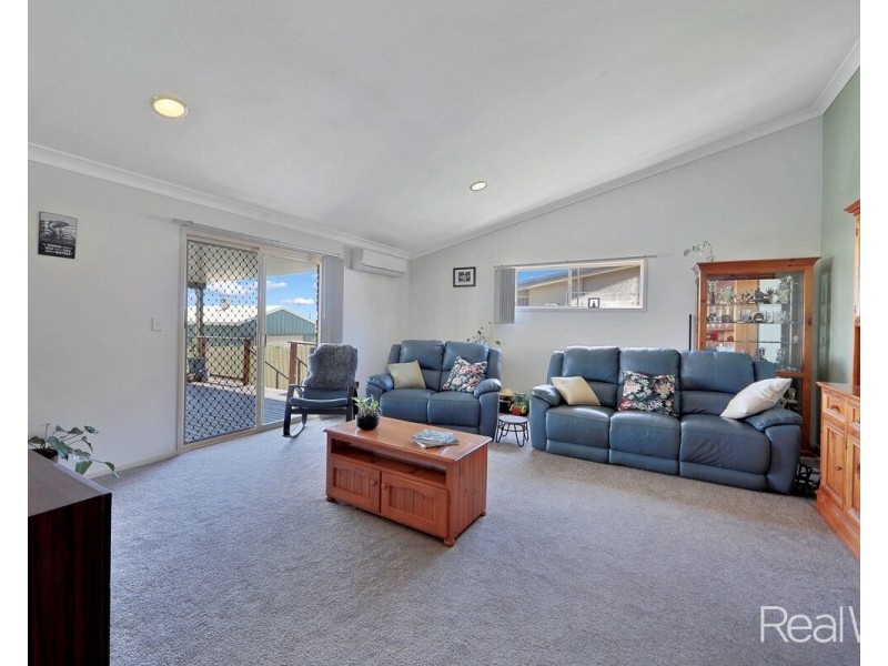 29 Linden Crescent, Qunaba QLD 4670