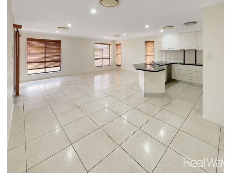 12 Drury Street, Sharon QLD 4670