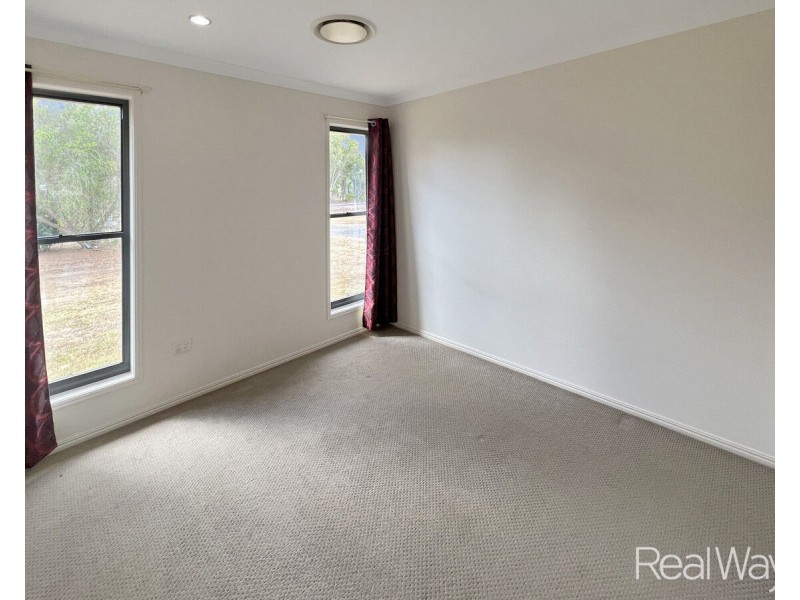 12 Drury Street, Sharon QLD 4670