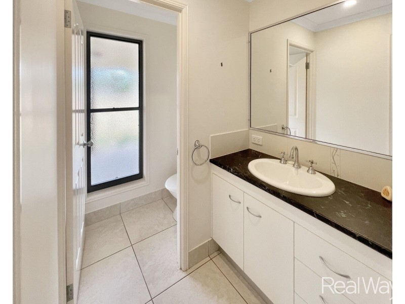12 Drury Street, Sharon QLD 4670