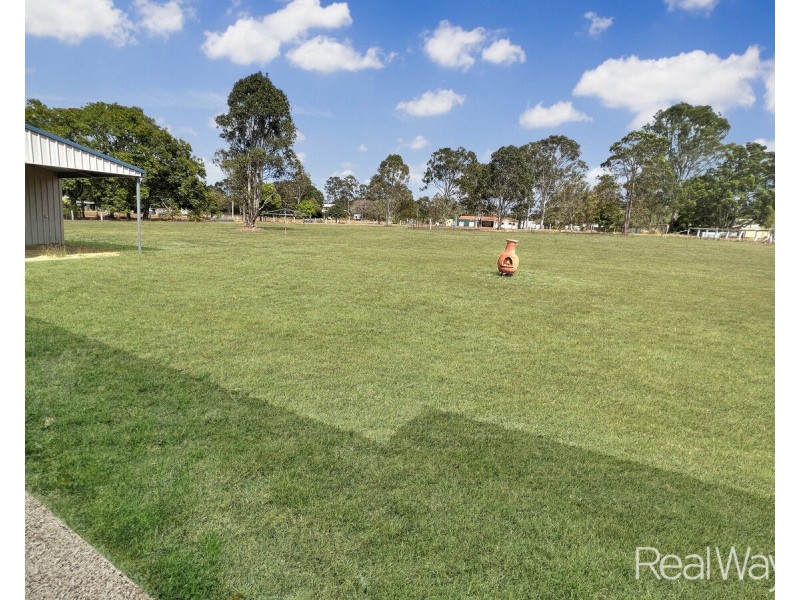 12 Drury Street, Sharon QLD 4670